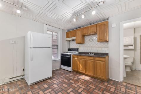 134 Front Street Schenectady NY 12305