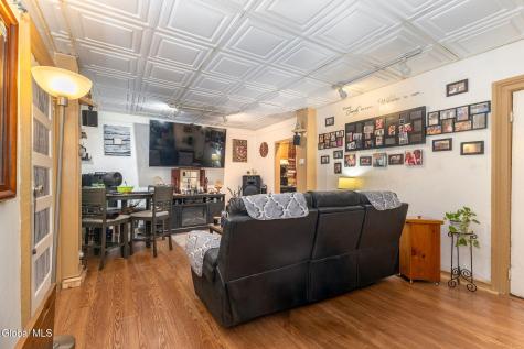 134 Front Street Schenectady NY 12305