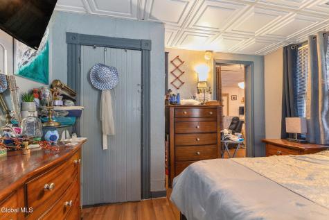 134 Front Street Schenectady NY 12305