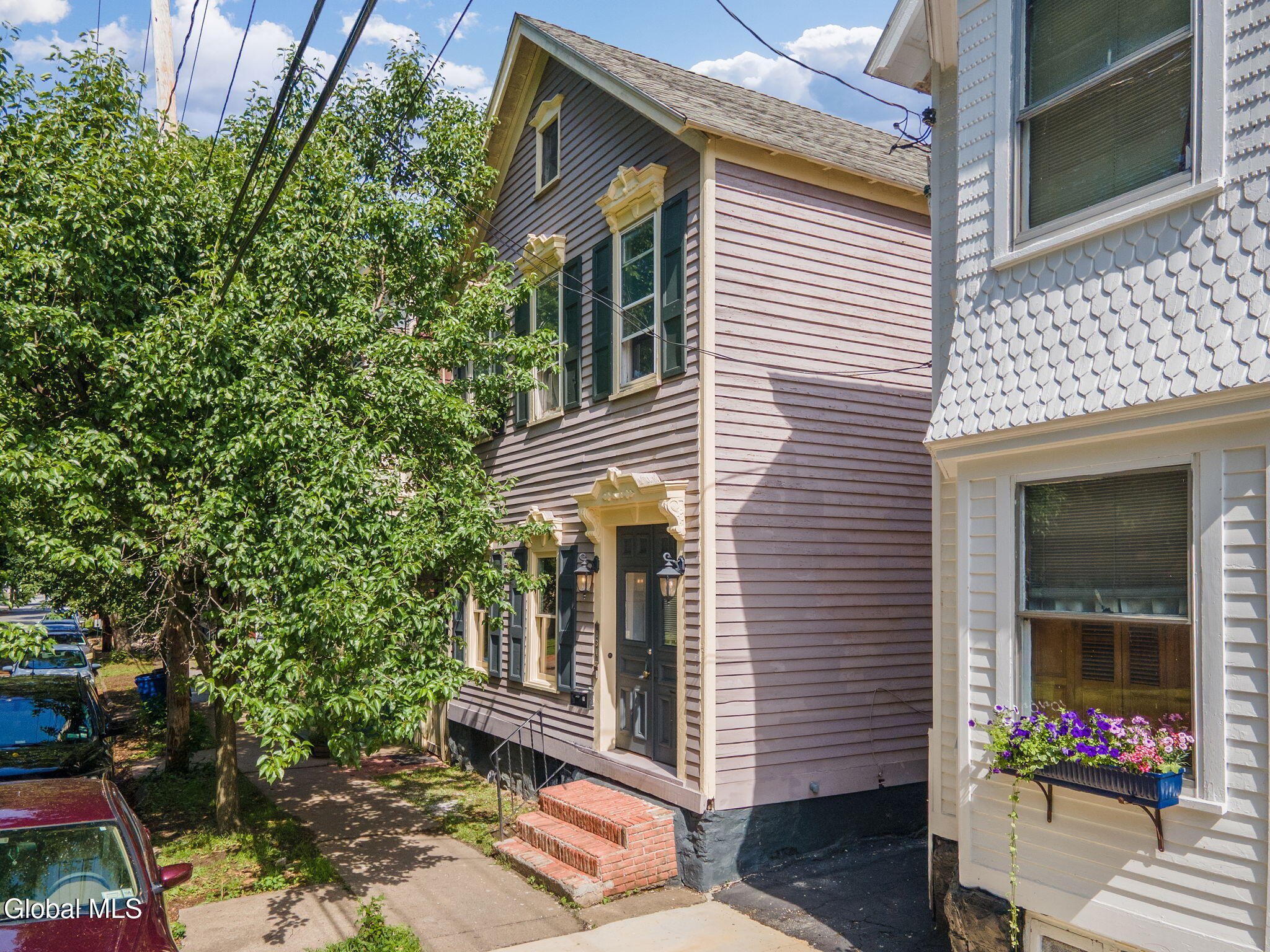 134 Front Street Schenectady NY 12305