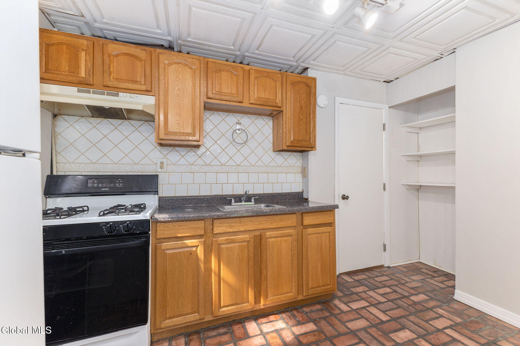 134 Front Street Schenectady NY 12305