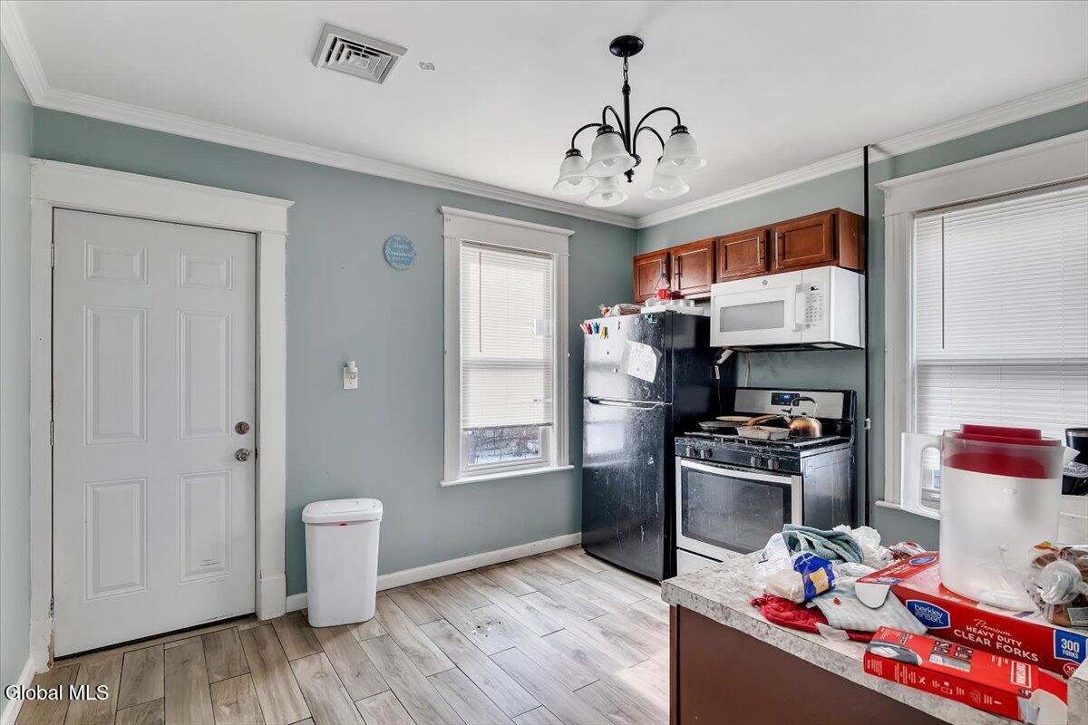 2418 Campbell Avenue Schenectady NY 12306