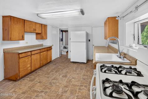 34 2nd Street Waterford NY 12188