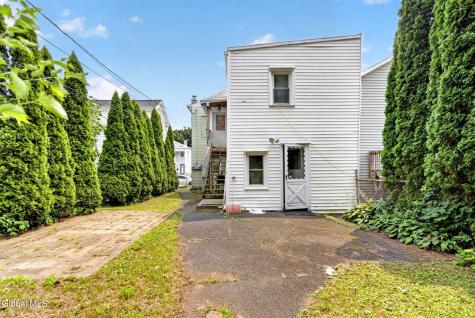 34 2nd Street Waterford NY 12188