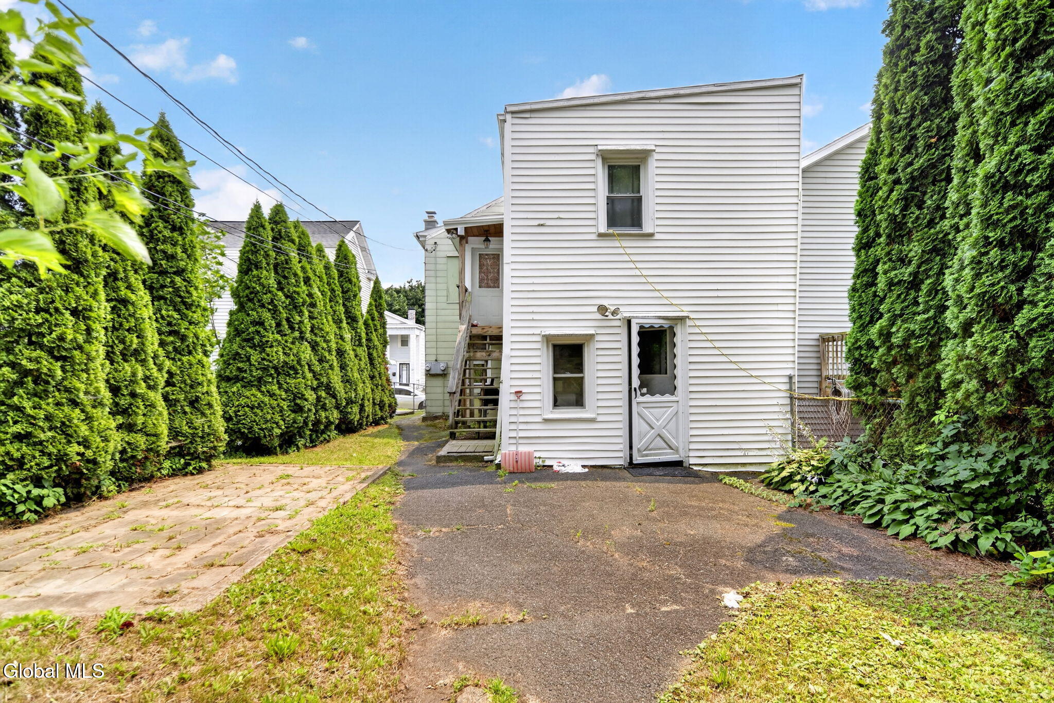 34 2nd Street Waterford NY 12188
