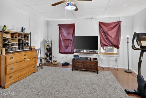 34 2nd Street Waterford NY 12188