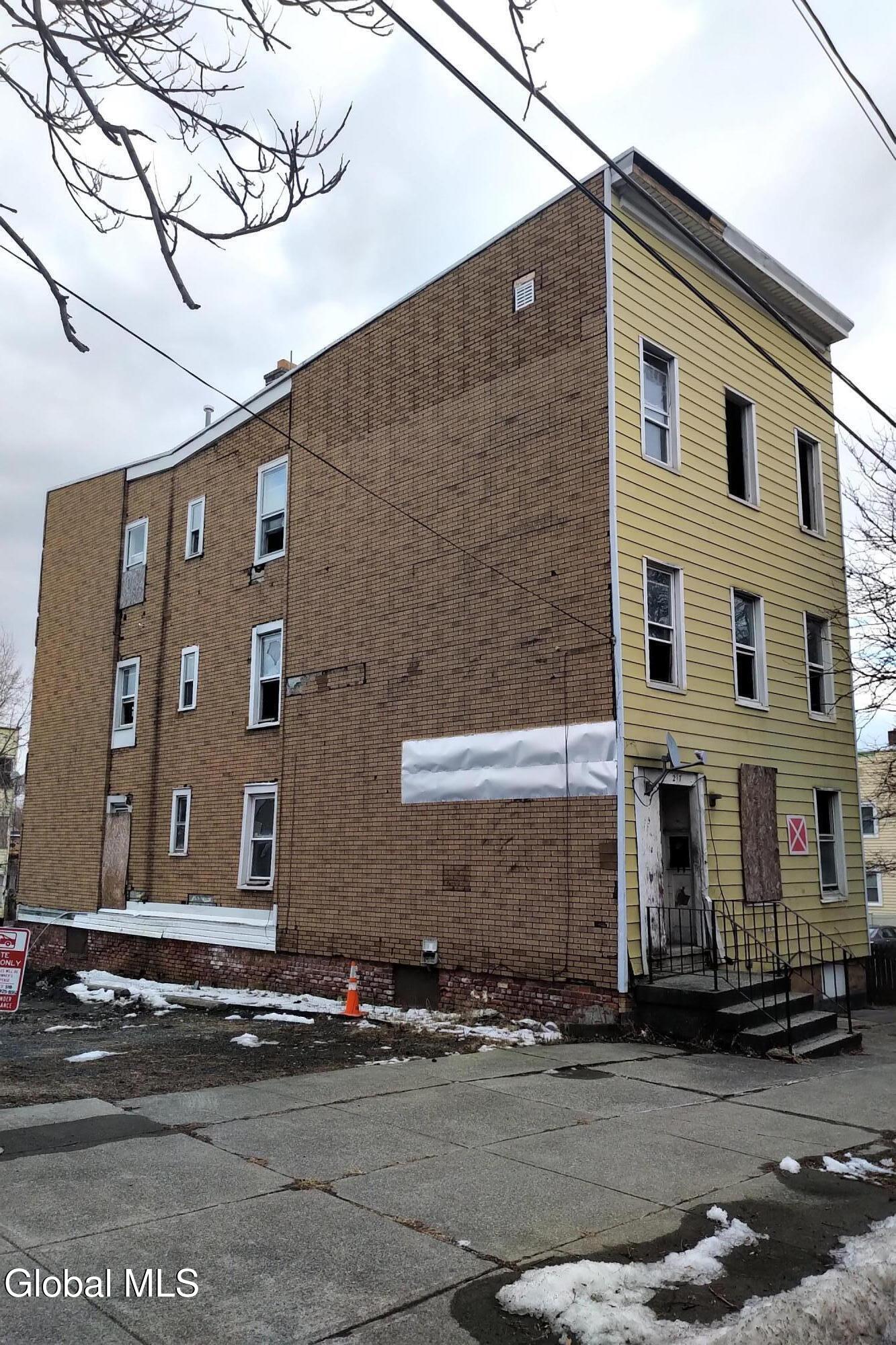 217 Spruce Street Albany NY 12210