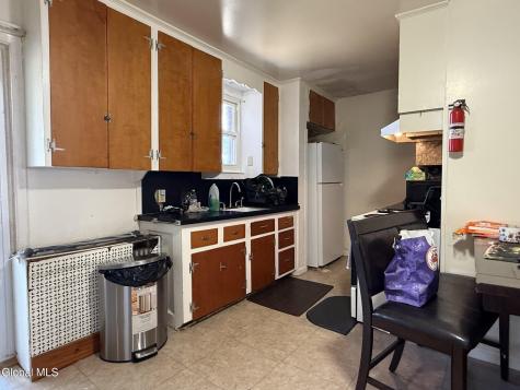 229 Green Street Schenectady NY 12305