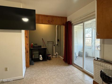 229 Green Street Schenectady NY 12305