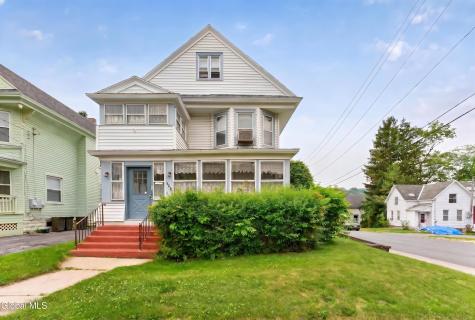 386 Division Street Amsterdam NY 12010