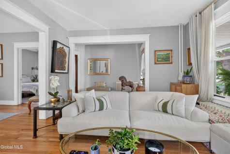 27 Euclid Avenue Delmar NY 12054