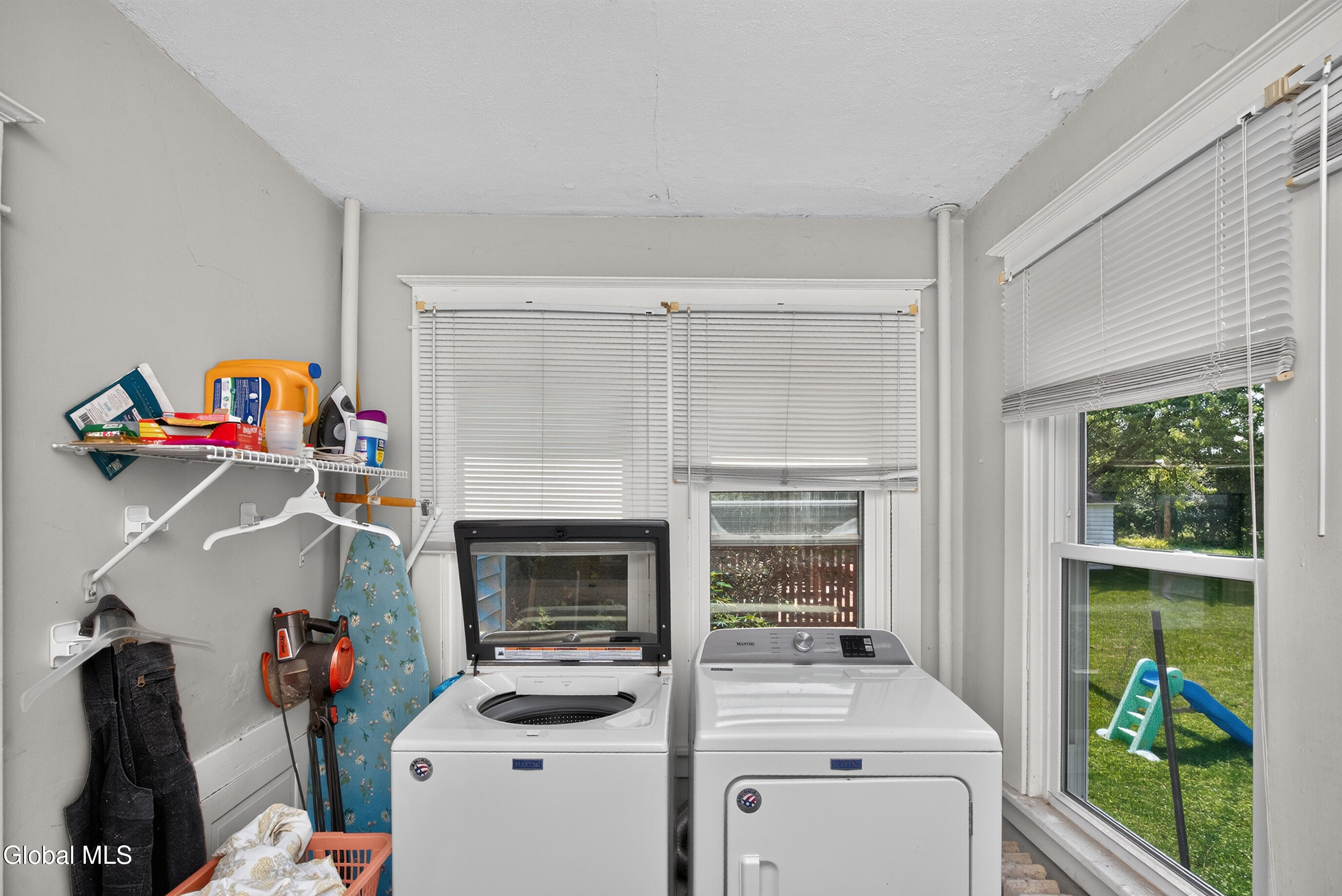 27 Euclid Avenue Delmar NY 12054