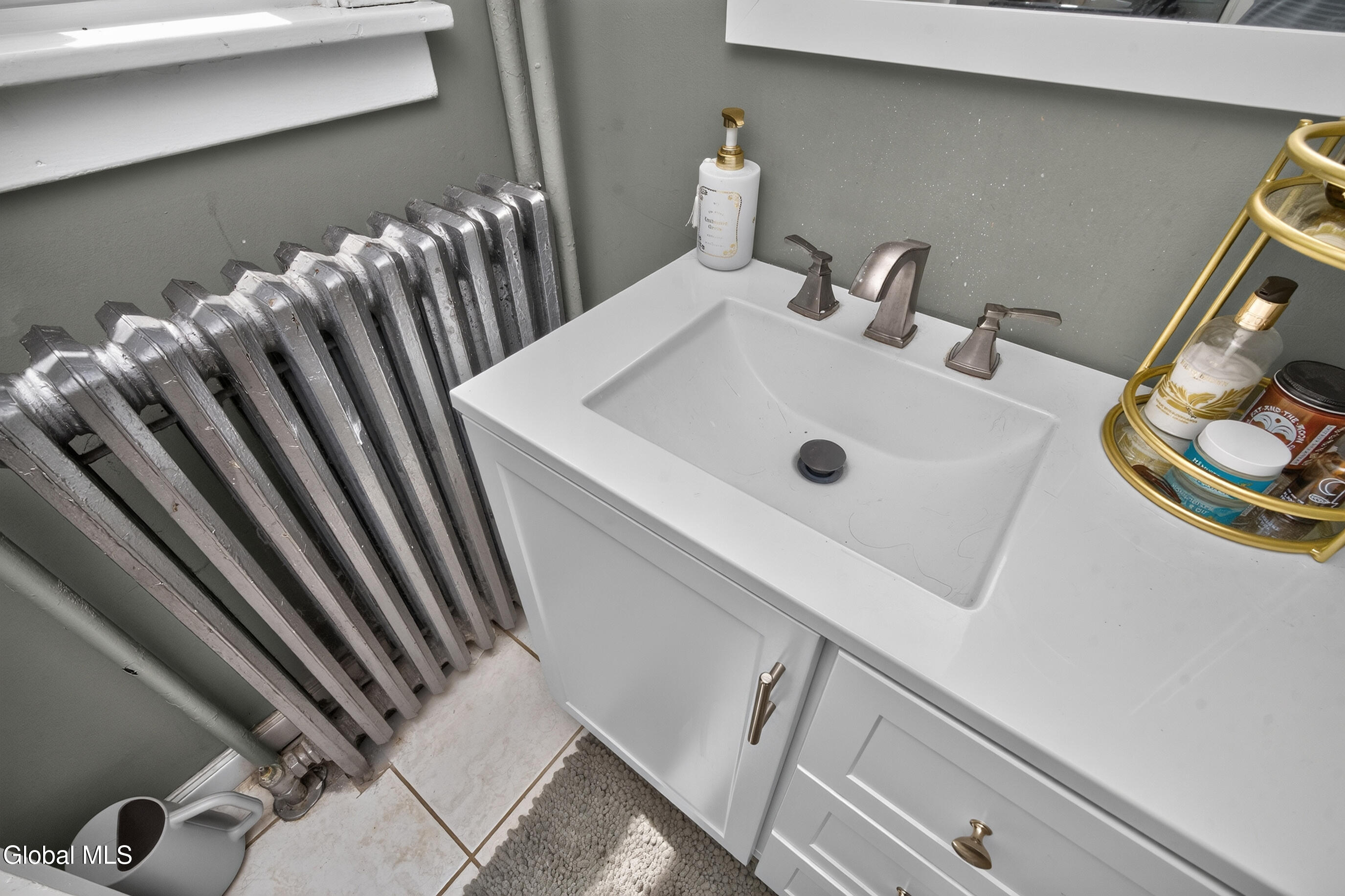 27 Euclid Avenue Delmar NY 12054