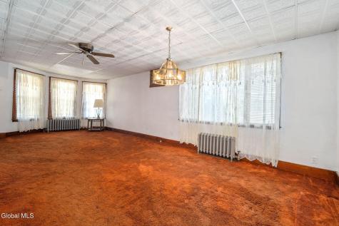 302-304 Michigan Avenue Schenectady NY 12303