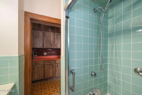 302-304 Michigan Avenue Schenectady NY 12303