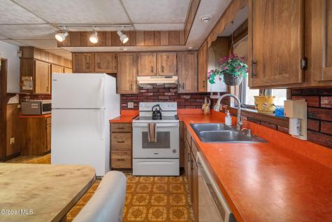 302-304 Michigan Avenue Schenectady NY 12303