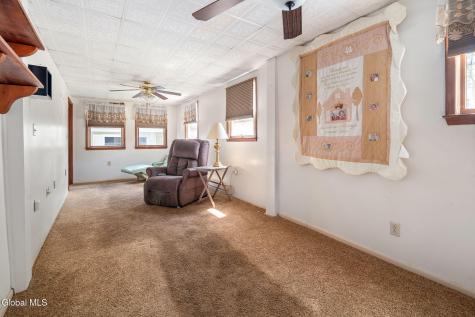302-304 Michigan Avenue Schenectady NY 12303