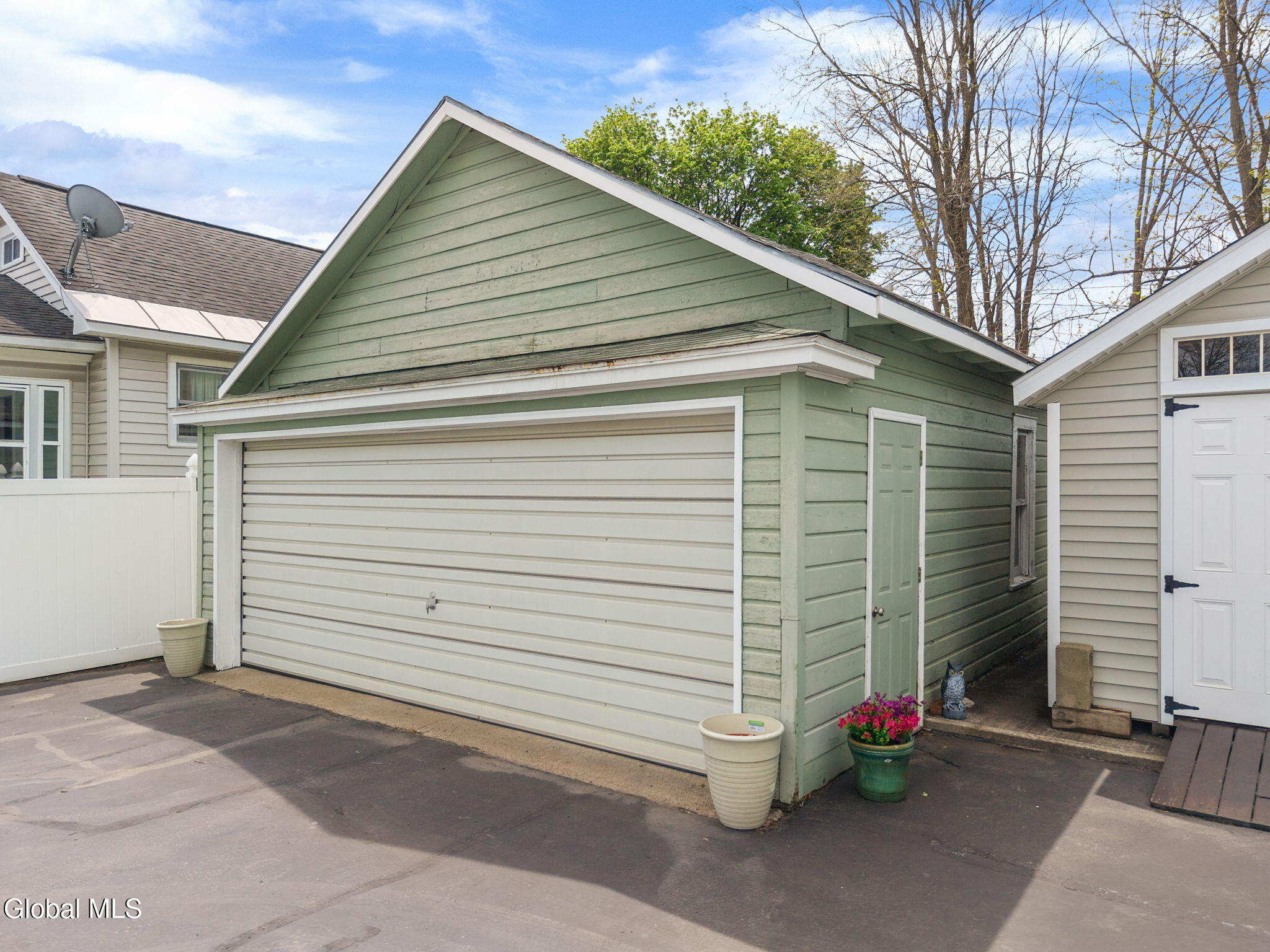 302-304 Michigan Avenue Schenectady NY 12303