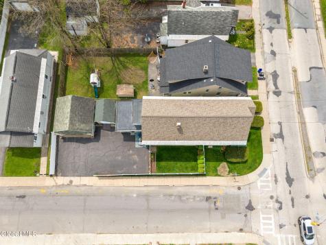 302-304 Michigan Avenue Schenectady NY 12303