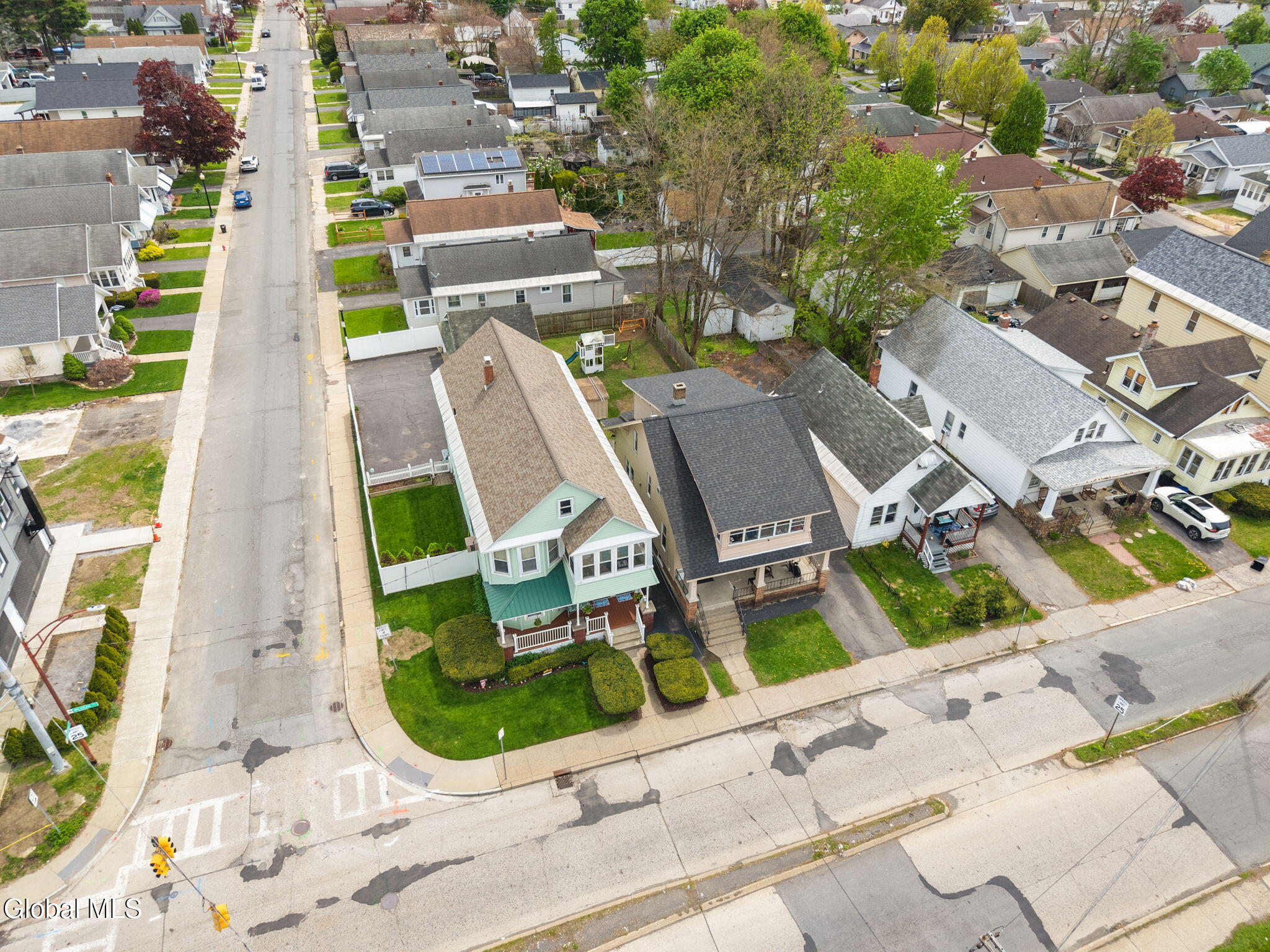 302-304 Michigan Avenue Schenectady NY 12303