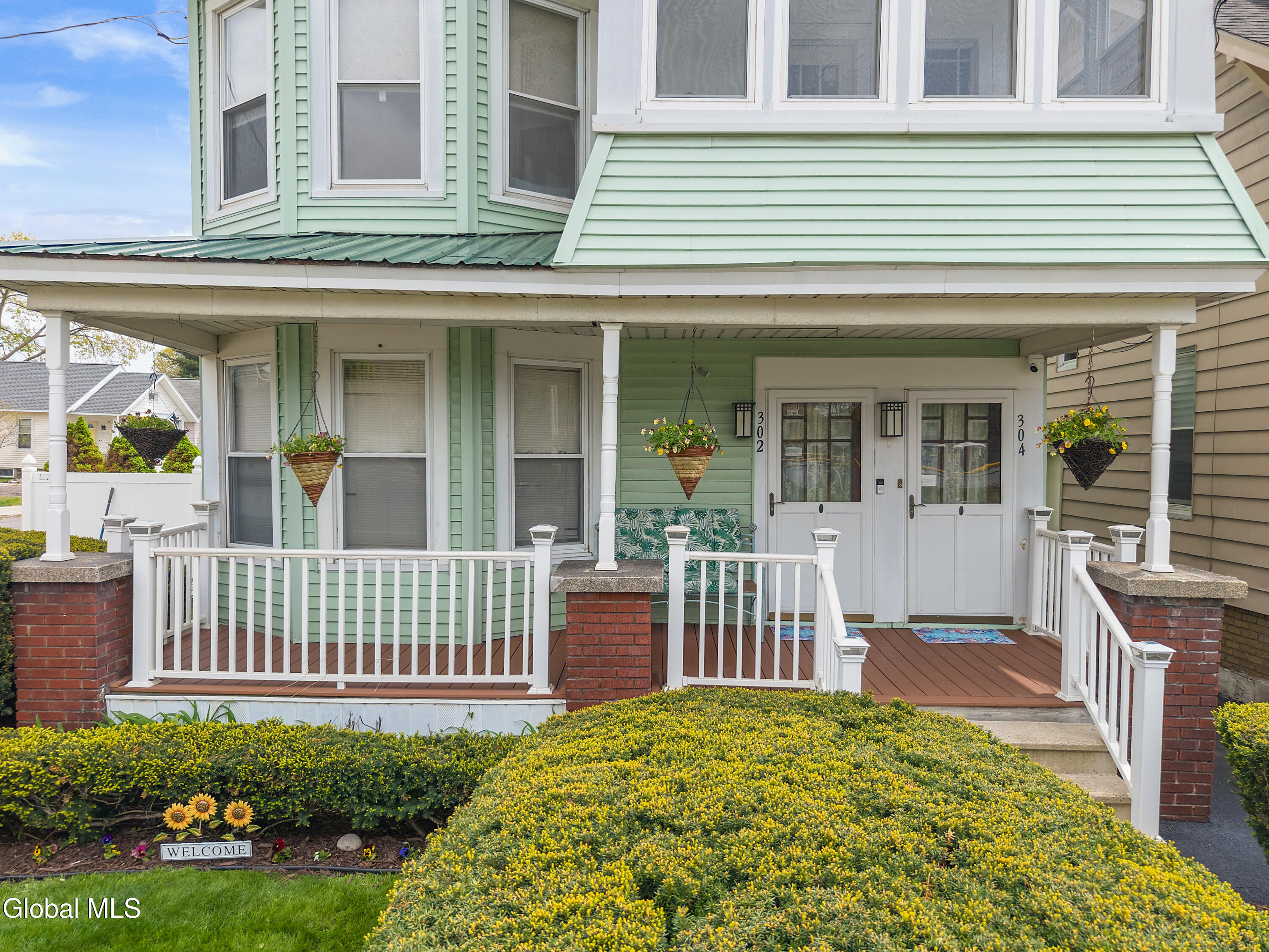 302-304 Michigan Avenue Schenectady NY 12303