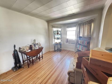 3014 Albany Street Schenectady NY 12304