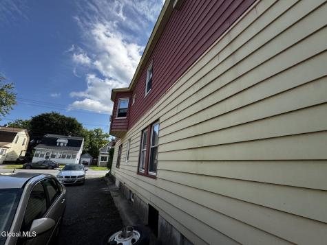 3014 Albany Street Schenectady NY 12304