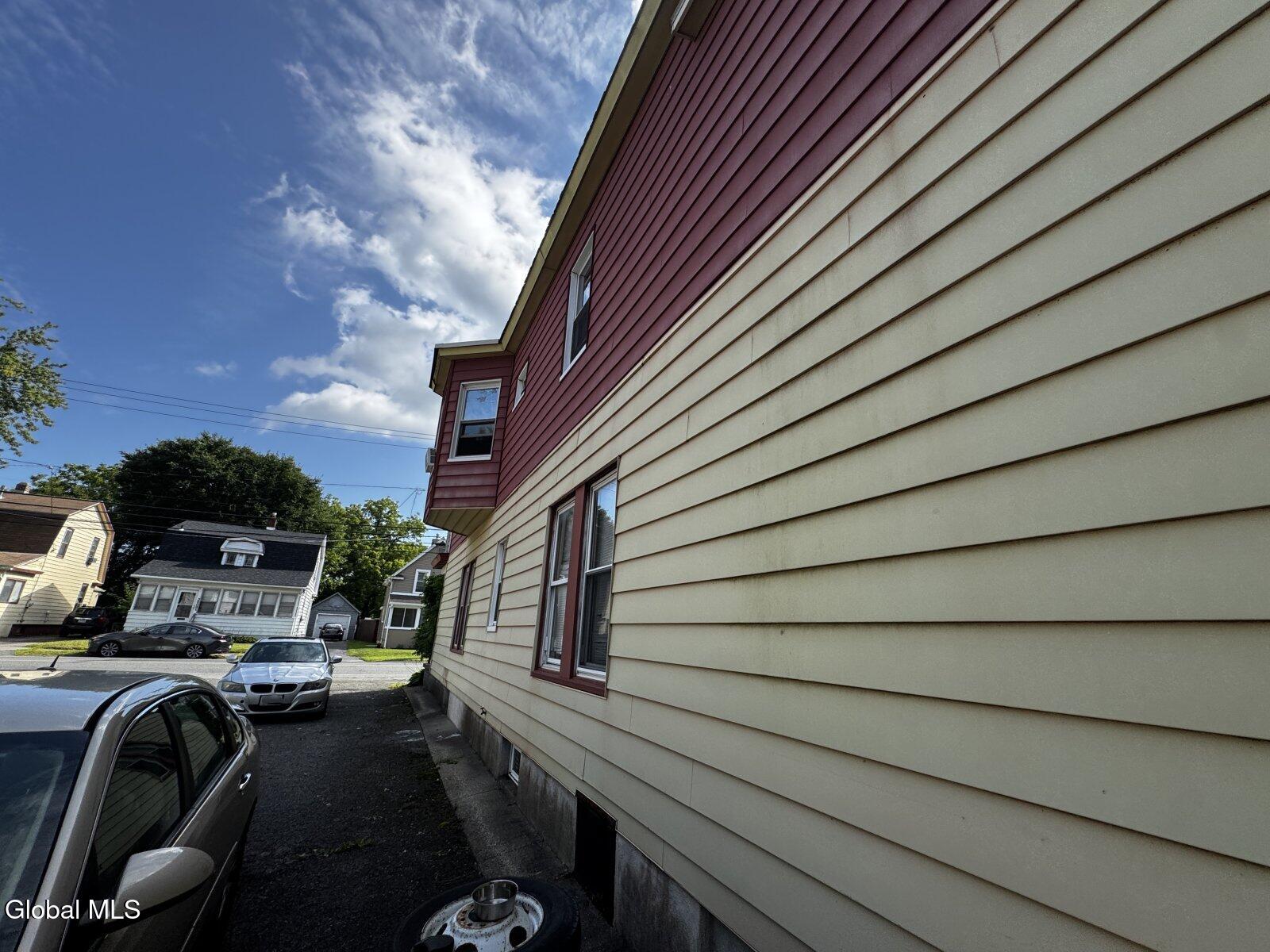 3014 Albany Street Schenectady NY 12304
