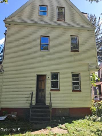 32 S Allen Street Albany NY 12208