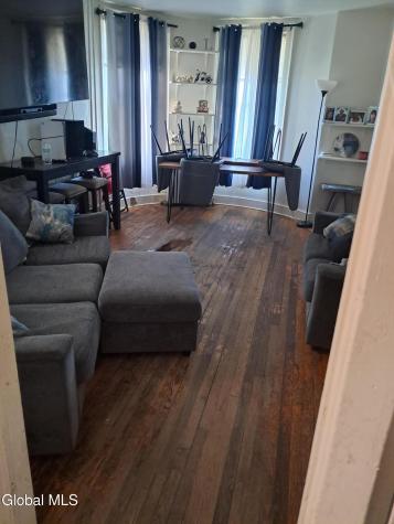 32 S Allen Street Albany NY 12208