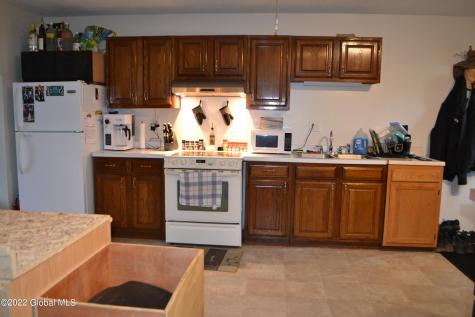 27 Warren Lane Queensbury NY 12804