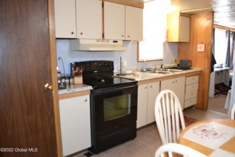 27 Warren Lane Queensbury NY 12804
