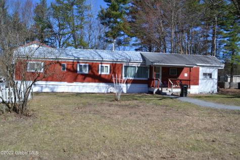 27 Warren Lane Queensbury NY 12804