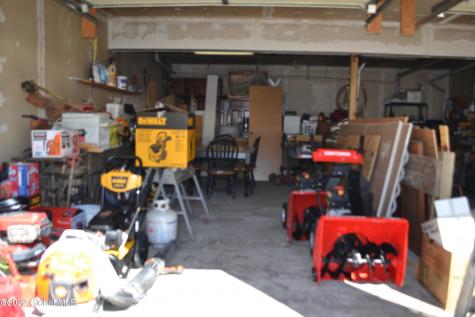 27 Warren Lane Queensbury NY 12804