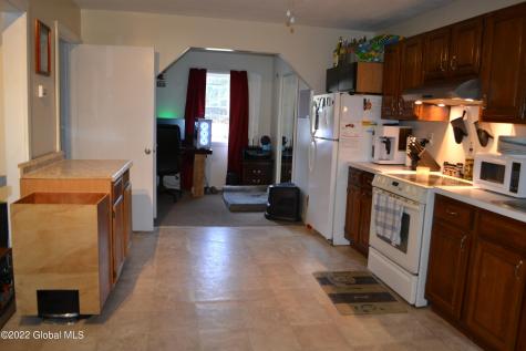27 Warren Lane Queensbury NY 12804