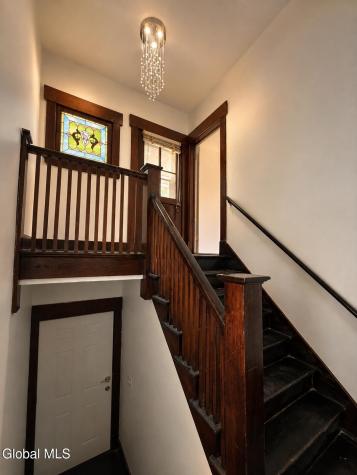 434 Division Street Schenectady NY 12304