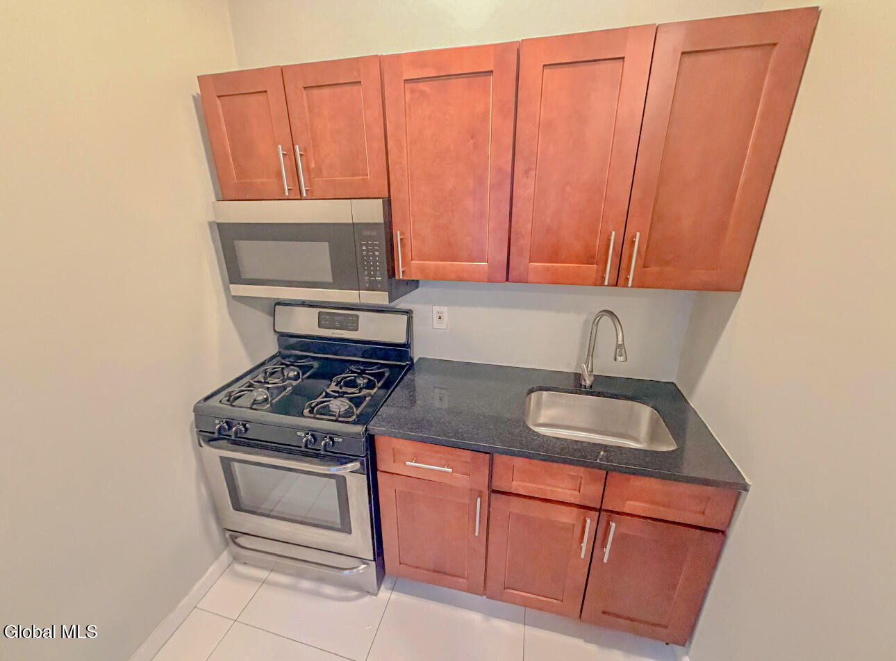 81 Ten Broeck Street Albany NY 12210
