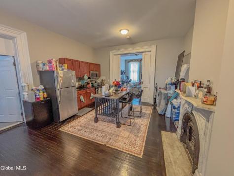 81 Ten Broeck Street Albany NY 12210