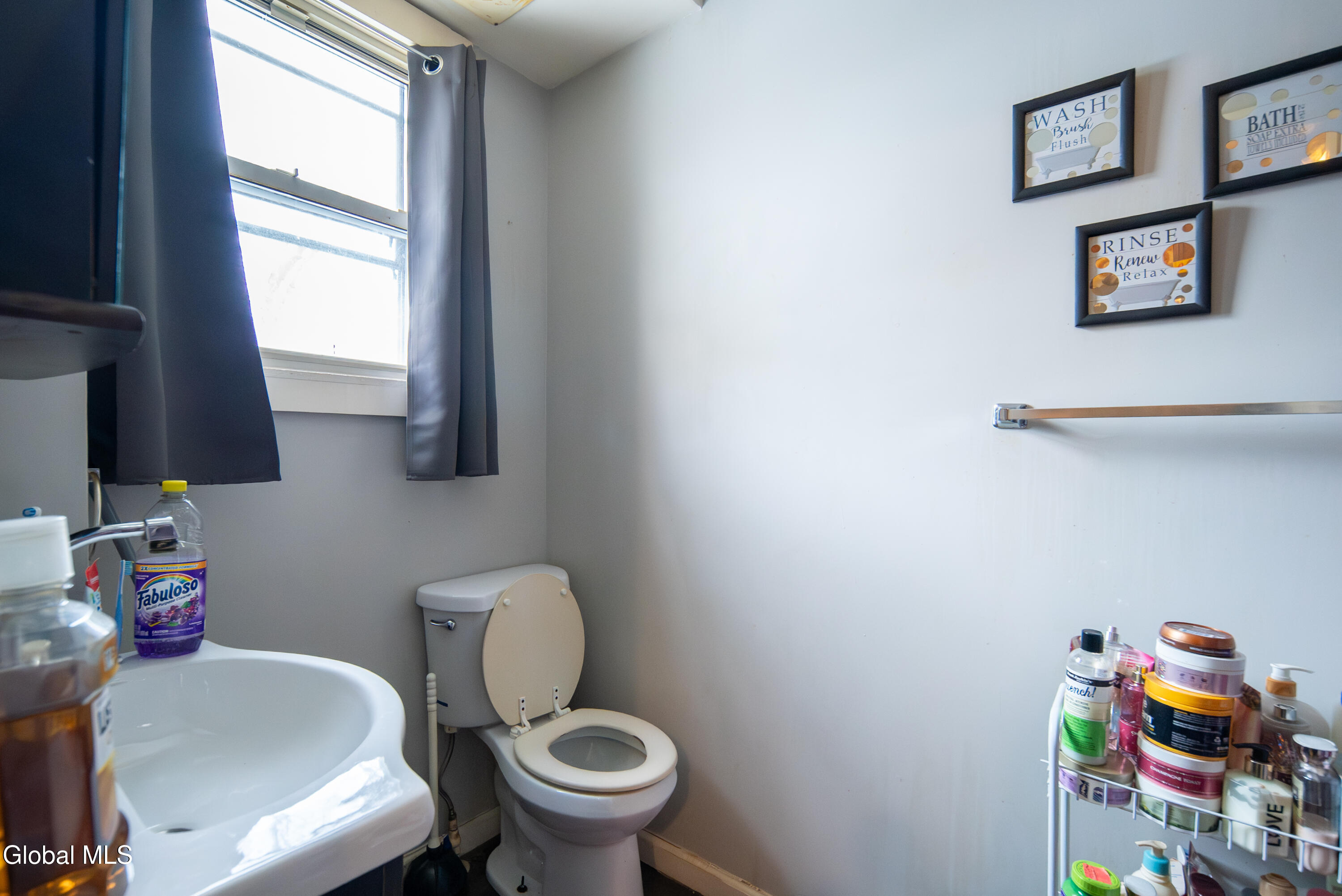 27 Lansing Street Cohoes NY 12047