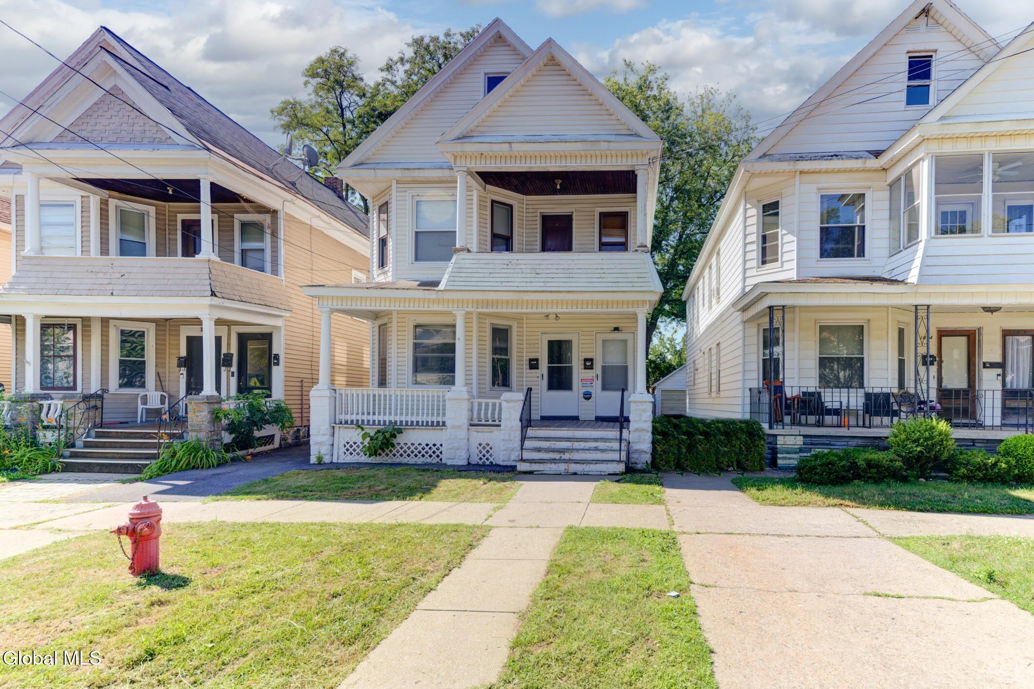 1810 Campbell Avenue Schenectady NY 12306
