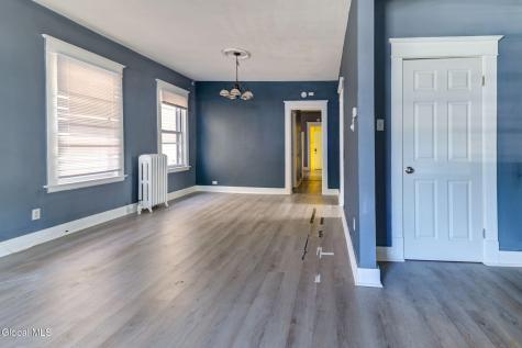 1810 Campbell Avenue Schenectady NY 12306