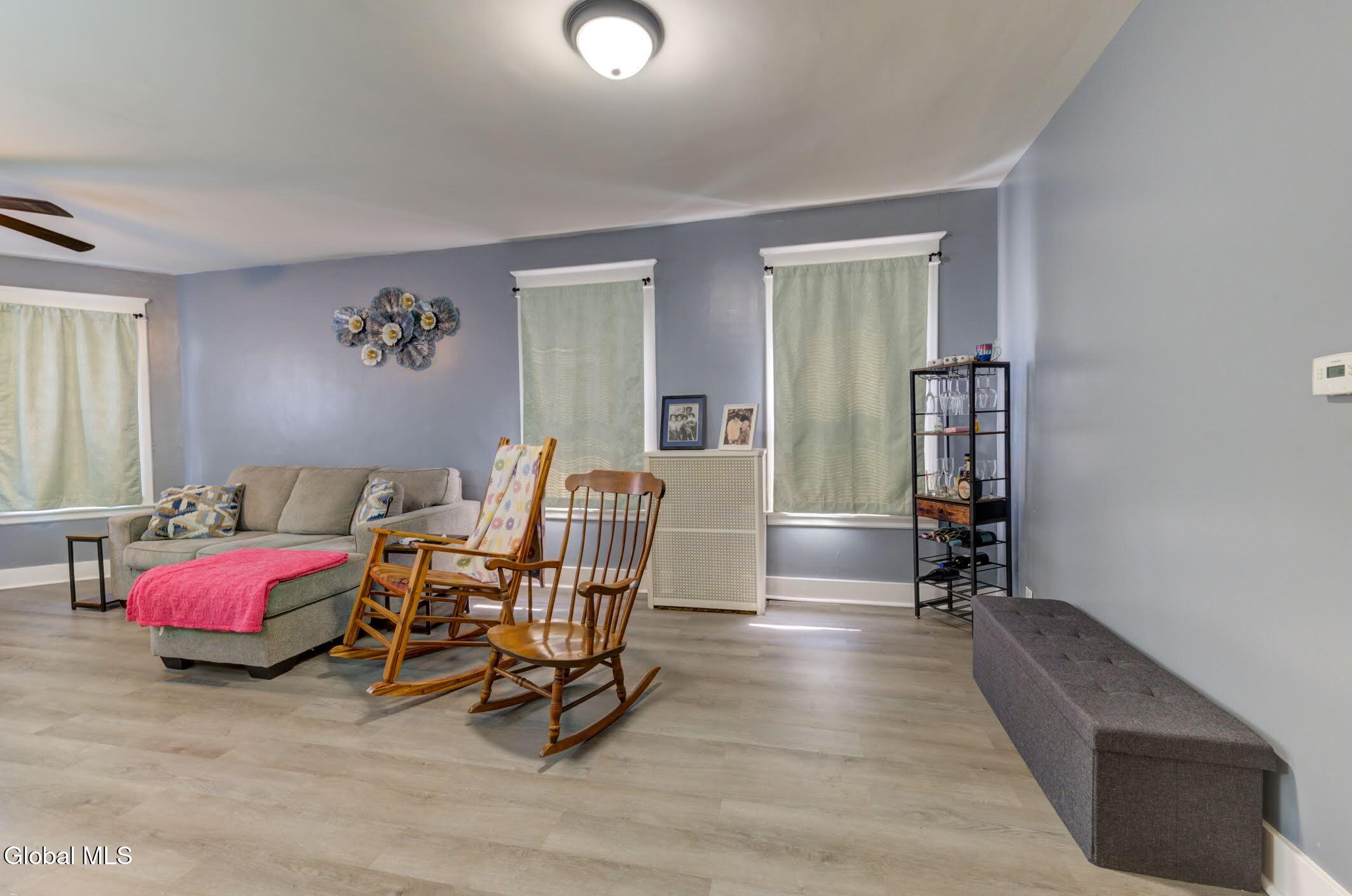 1810 Campbell Avenue Schenectady NY 12306