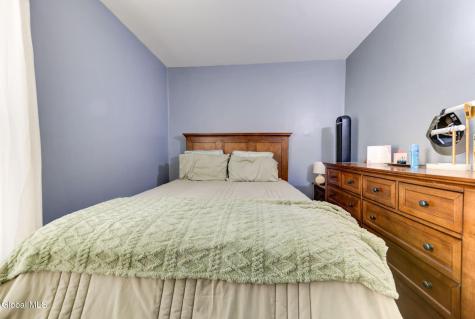 1810 Campbell Avenue Schenectady NY 12306