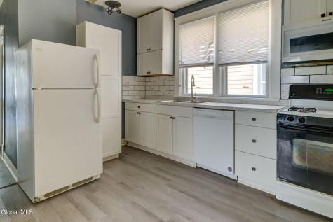 1810 Campbell Avenue Schenectady NY 12306