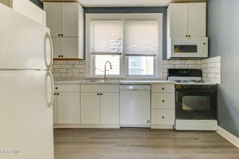 1810 Campbell Avenue Schenectady NY 12306