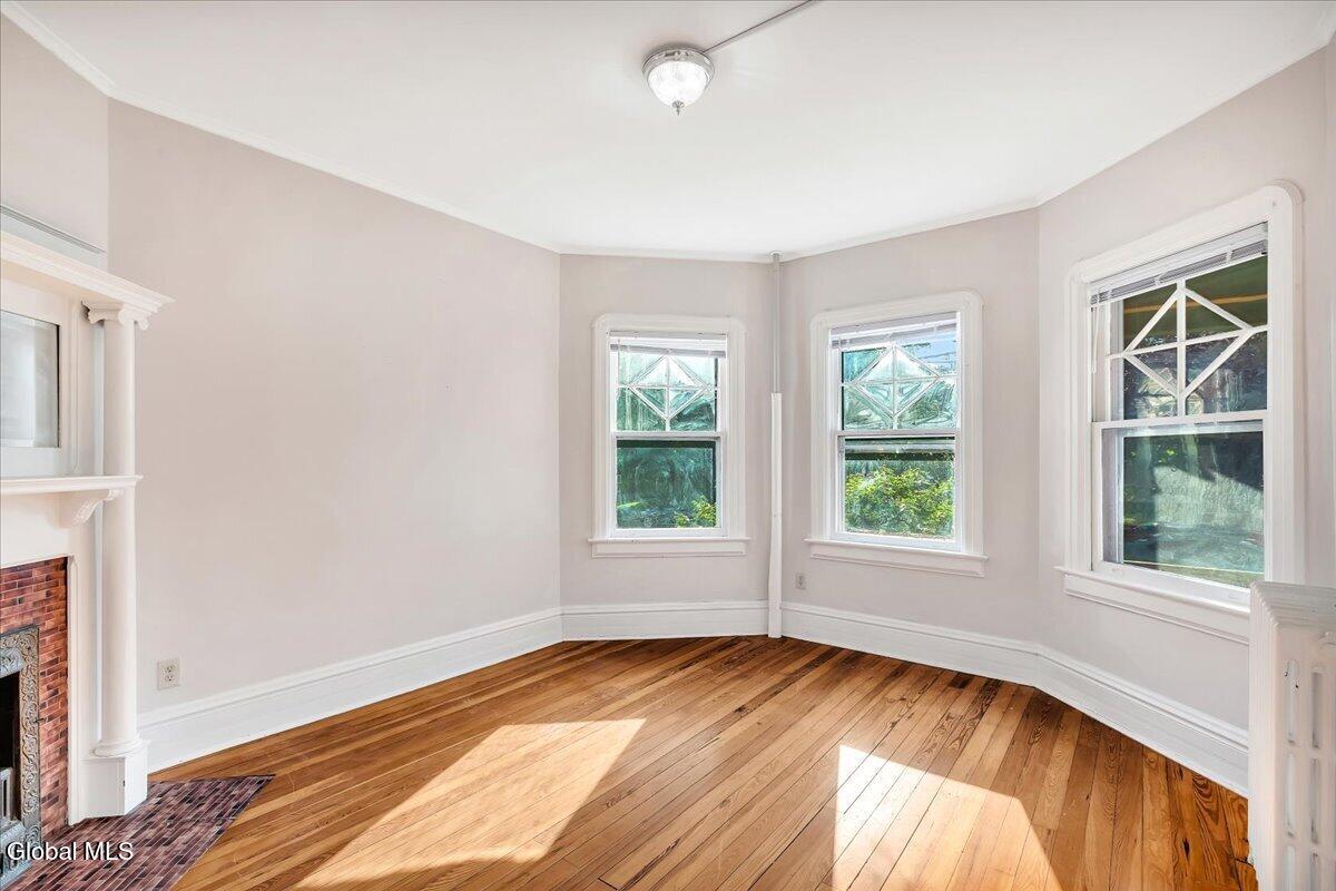 1056 Wendell Avenue Schenectady NY 12308