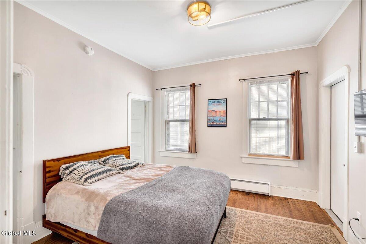 1056 Wendell Avenue Schenectady NY 12308