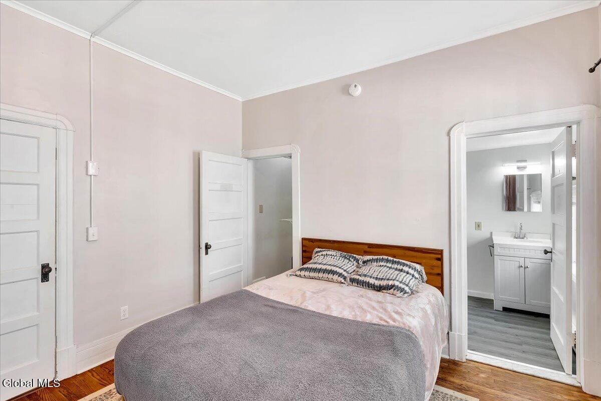 1056 Wendell Avenue Schenectady NY 12308