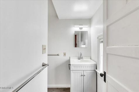 1056 Wendell Avenue Schenectady NY 12308