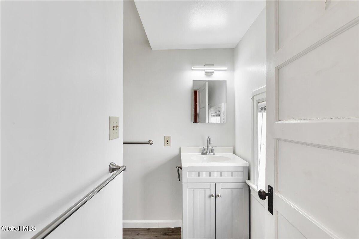 1056 Wendell Avenue Schenectady NY 12308